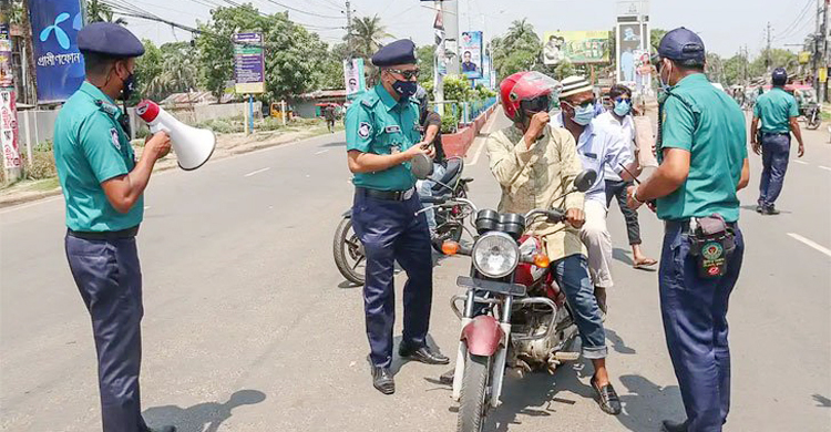 লকডাউনের দ্বিতীয় দিন আটক ৩৮৩ জন